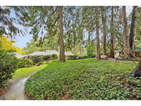 8420 SW Birchwood Road Portland OR 97225