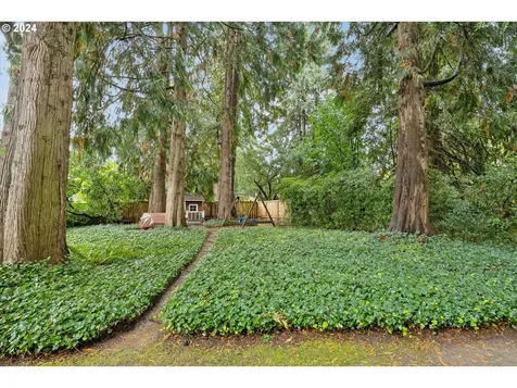 8420 SW Birchwood Road Portland OR 97225