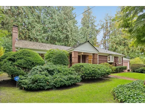 8420 SW Birchwood Road Portland OR 97225