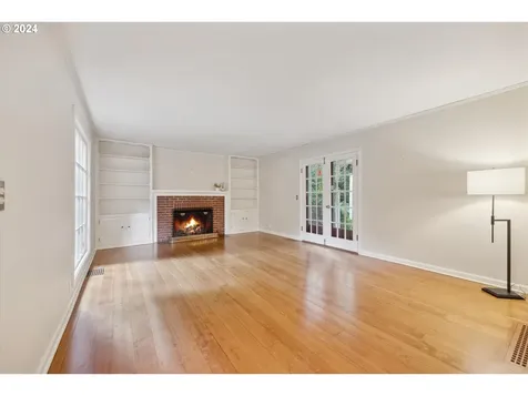 8420 SW Birchwood Road Portland OR 97225