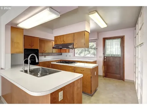 1259 NW Connell Avenue Hillsboro OR 97124