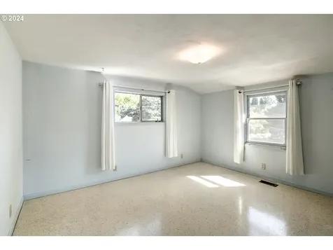 1259 NW Connell Avenue Hillsboro OR 97124