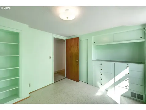 1259 NW Connell Avenue Hillsboro OR 97124