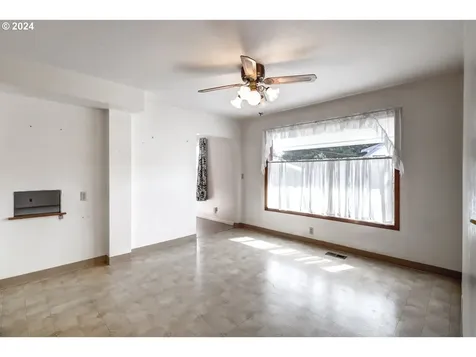 1259 NW Connell Avenue Hillsboro OR 97124