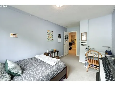 1612 Ne Parkside Drive Hillsboro OR 97124