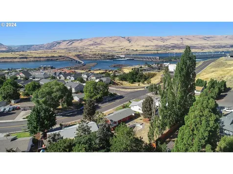 3438 Columbia View Drive The Dalles OR 97058