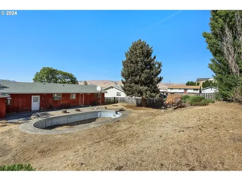 3438 Columbia View Drive The Dalles OR 97058