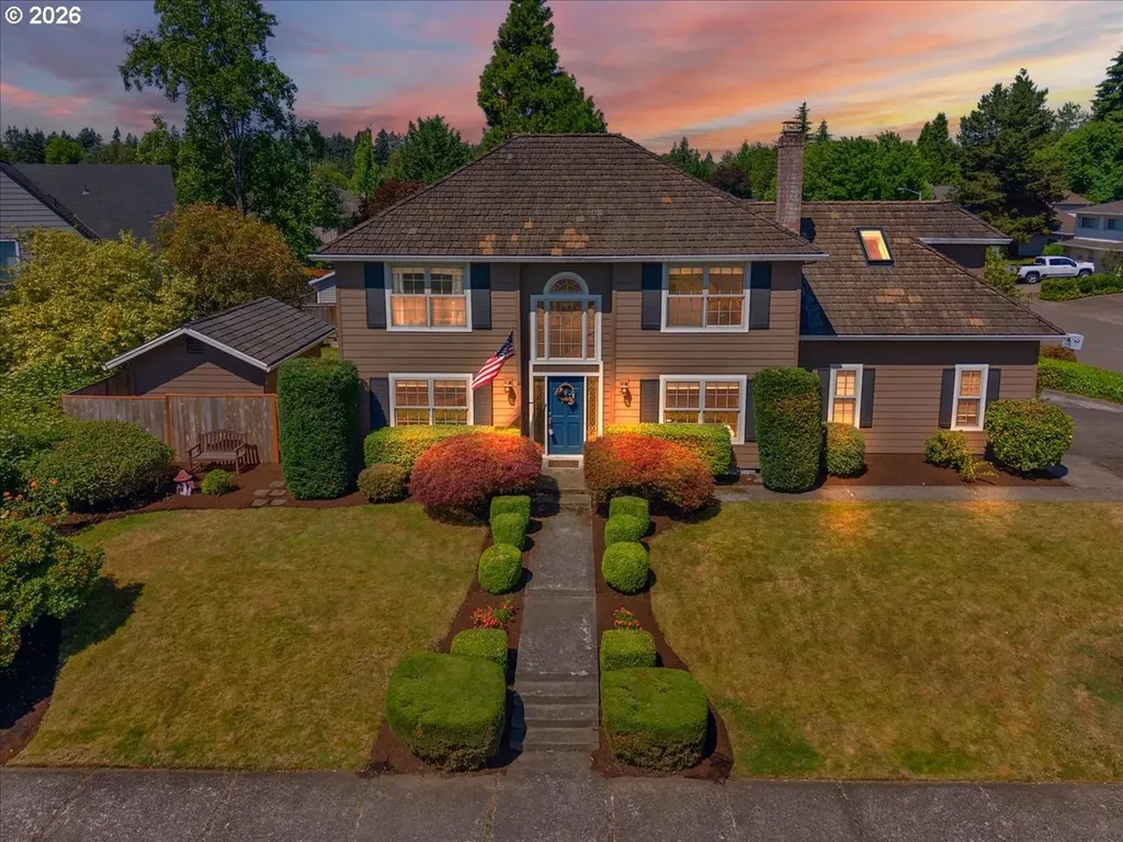 684 NE Goldie Drive Hillsboro OR 97124