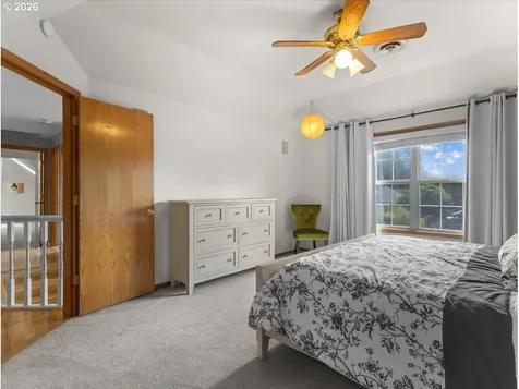684 NE Goldie Drive Hillsboro OR 97124