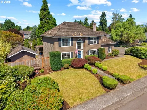 684 NE Goldie Drive Hillsboro OR 97124