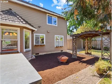 684 NE Goldie Drive Hillsboro OR 97124