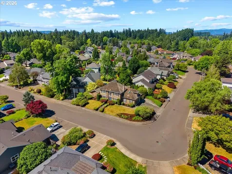 684 NE Goldie Drive Hillsboro OR 97124