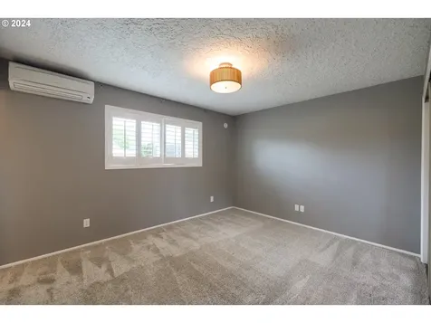 10317 Nw 21st Avenue Vancouver WA 98685