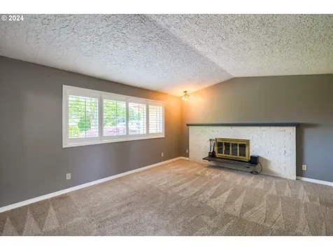 10317 Nw 21st Avenue Vancouver WA 98685