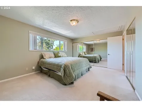 14741 Ne Stanton Court Portland OR 97230