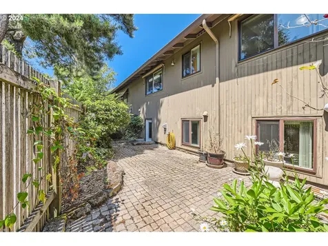 14741 Ne Stanton Court Portland OR 97230