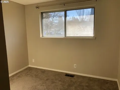 637 Clairmont Drive Eugene OR 97404
