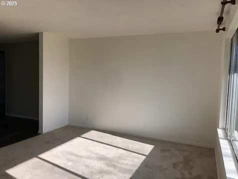 637 Clairmont Drive Eugene OR 97404