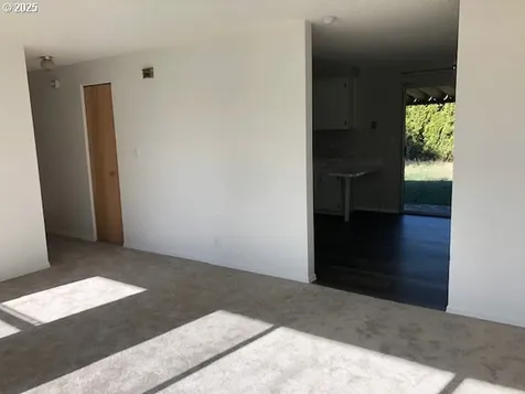 637 Clairmont Drive Eugene OR 97404
