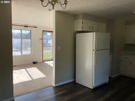 637 Clairmont Drive Eugene OR 97404