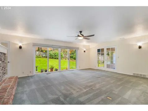 2820 Dellwood Drive Lake Oswego OR 97034