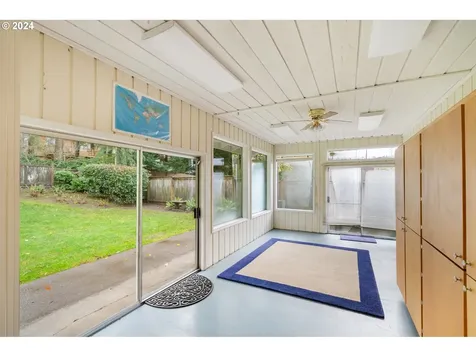 2820 Dellwood Drive Lake Oswego OR 97034