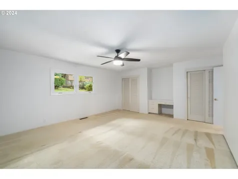 2820 Dellwood Drive Lake Oswego OR 97034