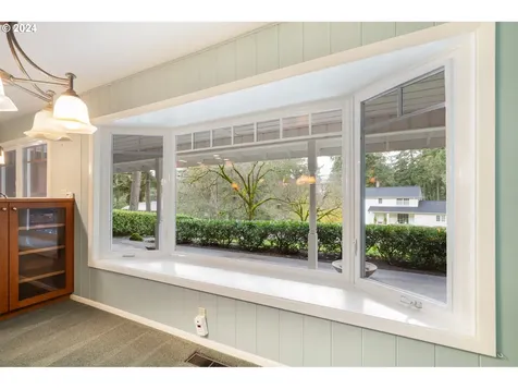 2820 Dellwood Drive Lake Oswego OR 97034