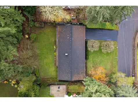 2820 Dellwood Drive Lake Oswego OR 97034