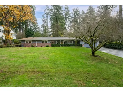 2820 Dellwood Drive Lake Oswego OR 97034
