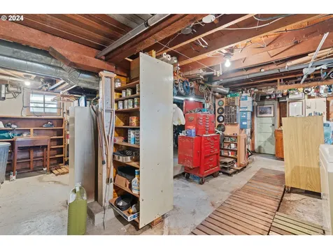 2515 Se Tacoma Street Portland OR 97202