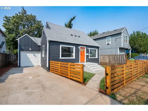 5257 Se Flavel Street Portland OR 97206