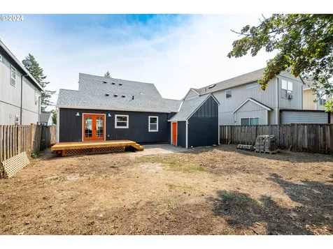 5257 Se Flavel Street Portland OR 97206