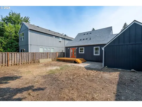 5257 Se Flavel Street Portland OR 97206