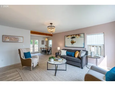 5257 Se Flavel Street Portland OR 97206
