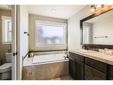 17715 SW Robert Lane Beaverton OR 97078