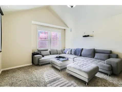 17715 SW Robert Lane Beaverton OR 97078