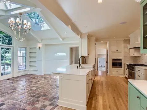310 Chandler Place Lake Oswego OR 97034