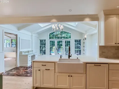 310 Chandler Place Lake Oswego OR 97034