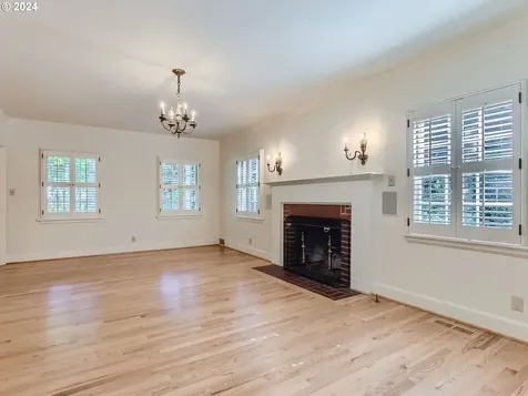 310 Chandler Place Lake Oswego OR 97034