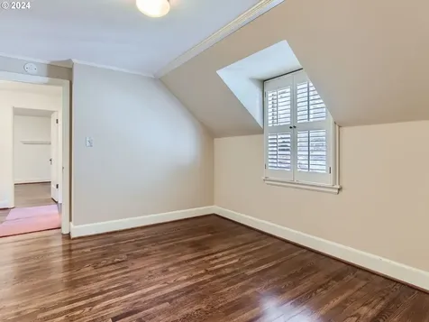 310 Chandler Place Lake Oswego OR 97034