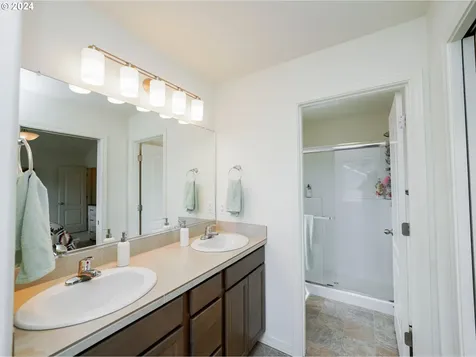 820 Kalmia Avenue Gervais OR 97026