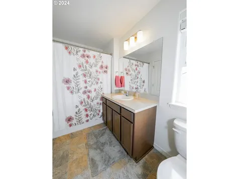 820 Kalmia Avenue Gervais OR 97026