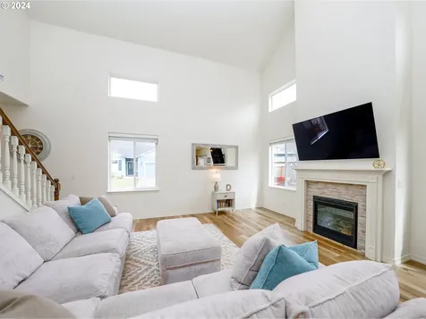 820 Kalmia Avenue Gervais OR 97026