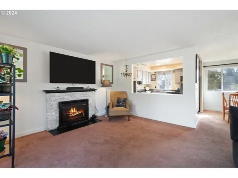 19107 NE Multnomah Court Portland OR 97230