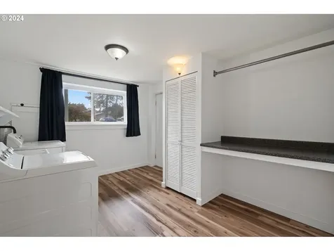 19107 NE Multnomah Court Portland OR 97230