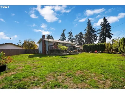 19107 NE Multnomah Court Portland OR 97230