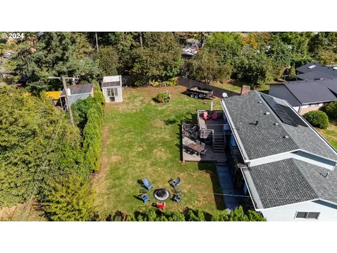 19107 NE Multnomah Court Portland OR 97230
