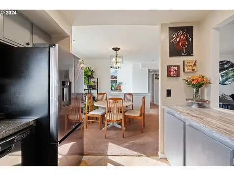 19107 NE Multnomah Court Portland OR 97230