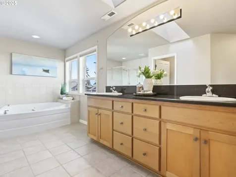 8065 SW 186th Avenue Beaverton OR 97007